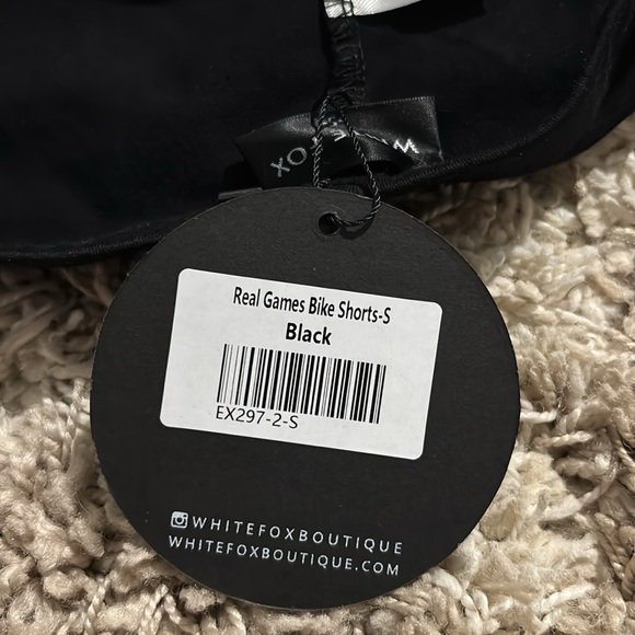 White Fox Real Games Bike Shorts - Picture 2 of 4